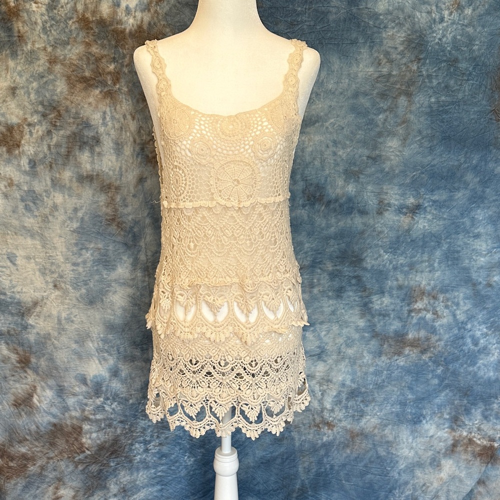 Papaya Cream crochet Lace Mini Dress small-medium